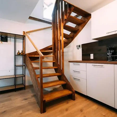 Lakeside Barn Near Interlaken * Bönigen