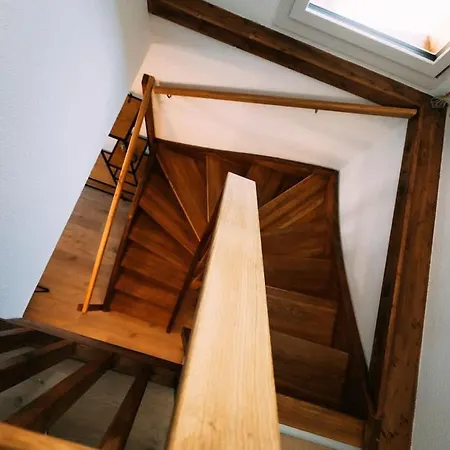 Lakeside Barn Near Interlaken