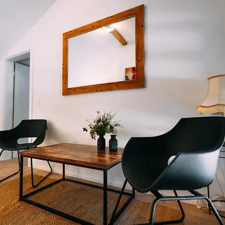 Lakeside Barn Near Interlaken Apartamento *